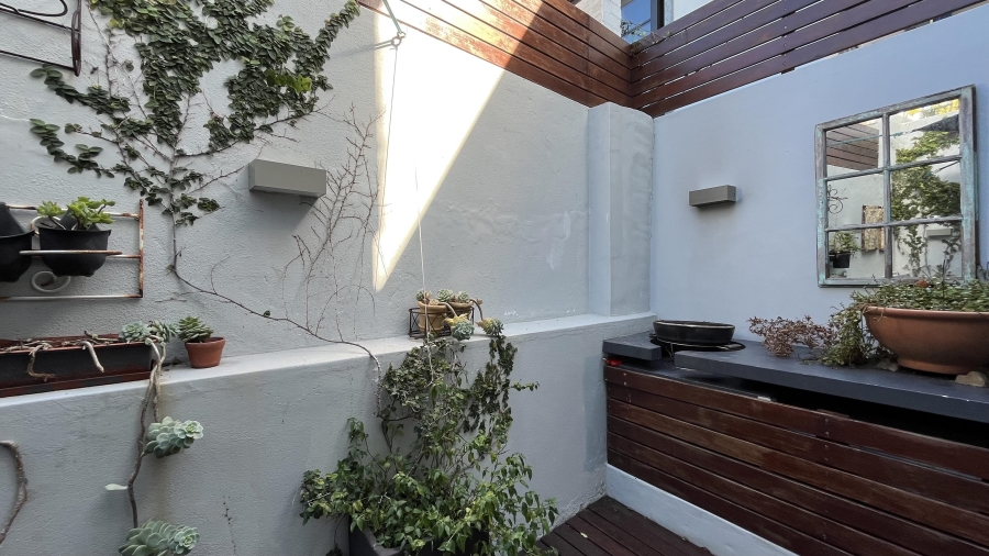 1 Bedroom Property for Sale in Kalk Bay Western Cape